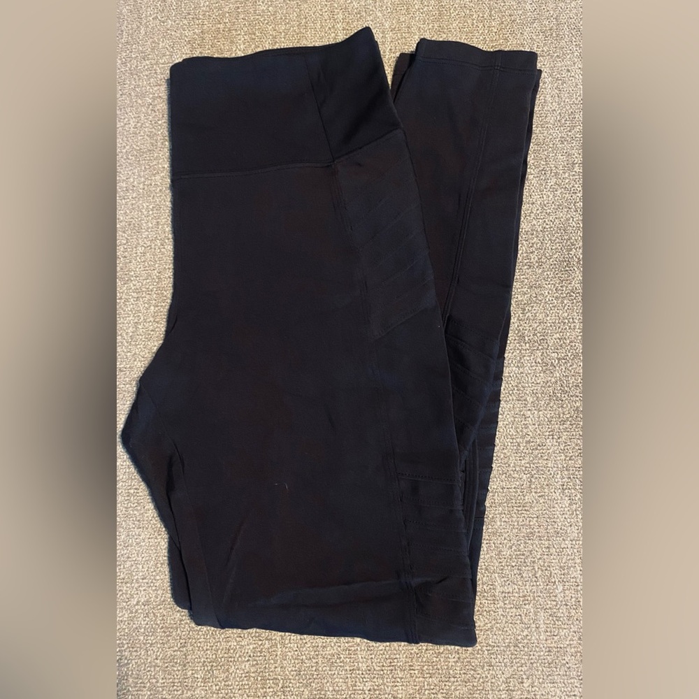 Athleta black moto tights